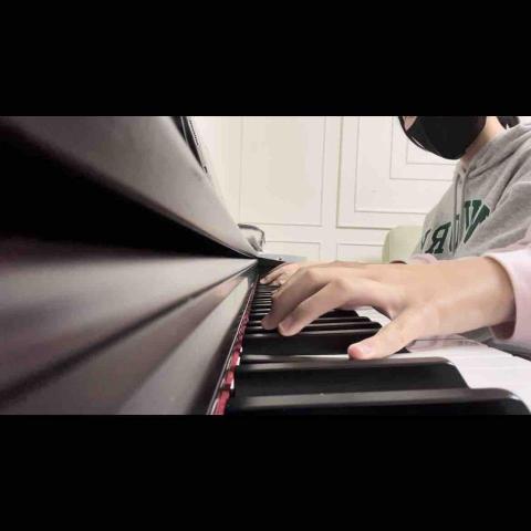 鋼琴老師文文 - 學生第一次嘗試即興，竟然創作出中國風韻味的音樂！(o^^o)