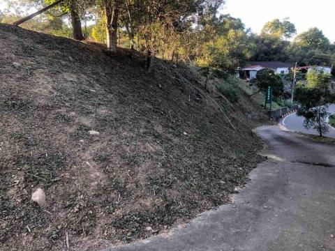 小巴個人工作室 - 