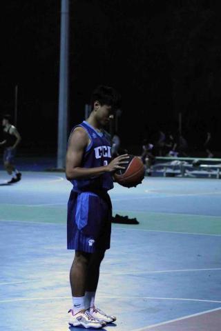 提供健身教練c級服務的專家謝震東