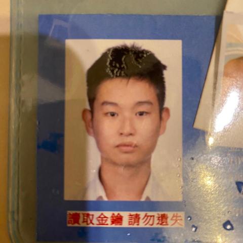 提供中古三噸半貨車服務的專家陳奕均