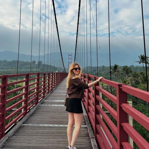 提供170服務的專家Yağmur Keskin