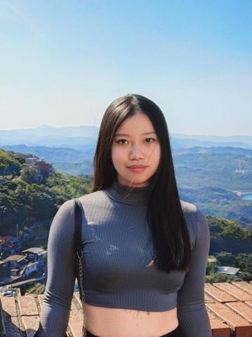 郭芸臻 郭芸臻