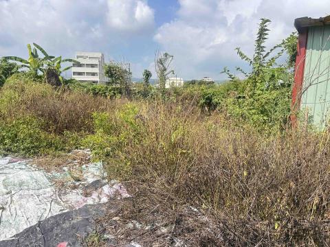 瑋羽園藝工坊 - 芬園
施工（前）