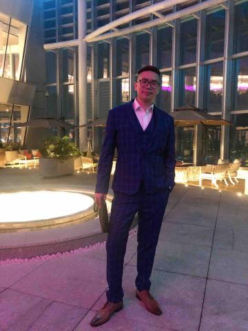 提供行李托運服務的專家許人俊