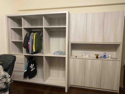 芸朵設計裝潢工程行 - 衣櫃結合書櫃