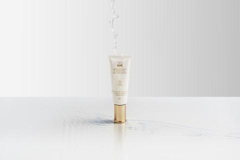 詹復堯工作室 - 商業攝影
DRX 保濕菁露