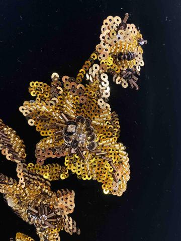 Liz Wang - 電繡亮片與縫珠