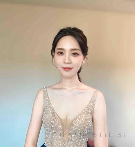Jessie stylist 新秘彣彣 - 