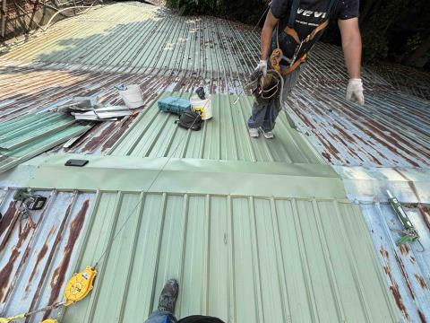 冠安冷氣空調 冷氣安裝清洗保養 - 補強鐵皮屋漏水問題修繕