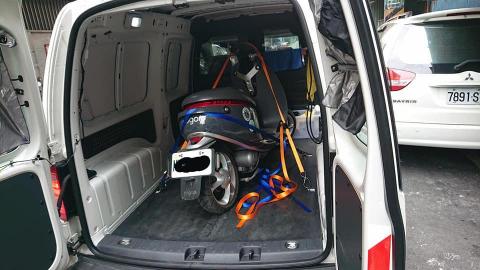 小紀 精緻機車托運 恆溫送貨 - gogoro 洪佳騰 平價安心托運