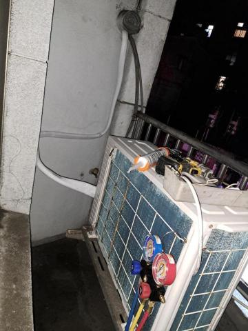 卓越冷氣 - 移機及戶外洞填補