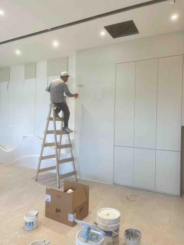 以勒企業社臻至油漆工程 - 台中市北屯區台灣第一味飲料企業總部4樓施工照片