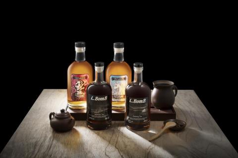 詹復堯工作室 - 酒水攝影
72 Lane 茶酒威士忌