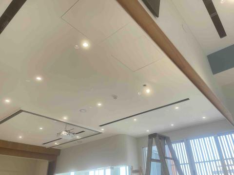 以勒企業社臻至油漆工程 - 台中市北屯區台灣第一味飲料企業總部4樓天花板完工後的照片