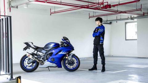 提供8891重機服務的專家到府安裝精品、保養