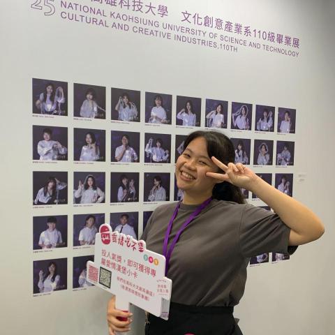 提供刻印字體服務的專家張瑀彤