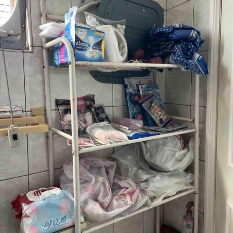 小松鼠清潔🐿️ - 置物整理（完成）
協助客戶整理堆疊物品、分類廢棄物並擺放整齊