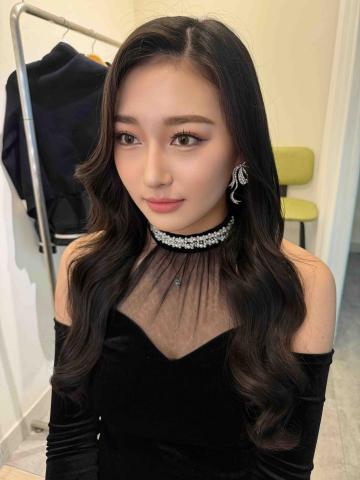 瑪絲彩妝造型師 -   