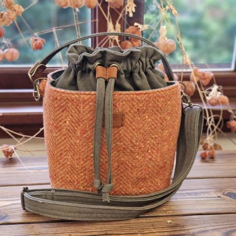 黃睦喬 - 隨身水桶包