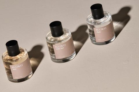 千度視覺規劃設計 - 香水包裝設計