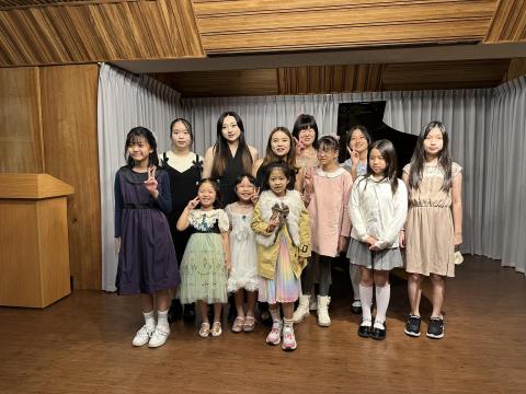 鋼琴教學/婕菱老師🎀 - 學生成果發表會