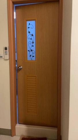 南冠門窗行 - 廁所門安裝