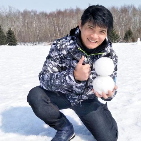 國家C級籃球教練、市立國小體育科任教師