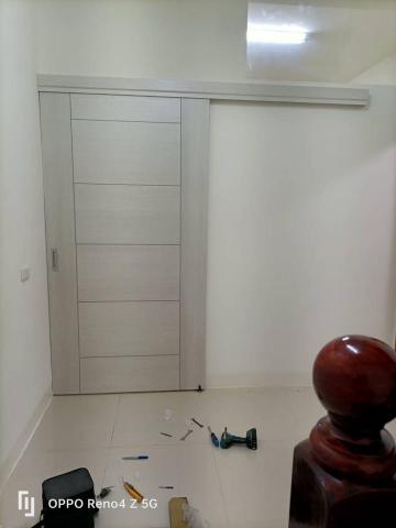 南冠門窗行 - 拉門安裝