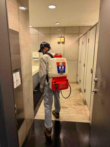 全呈實業高先生 - 