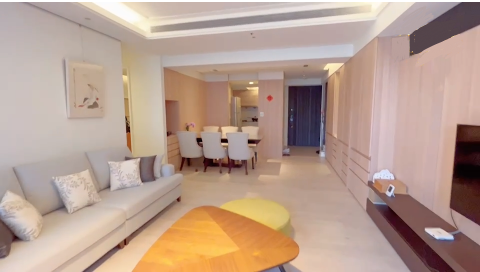 徐姐 - 以現代簡約為設計風格著重於實用、收納空間，創造出一個舒適的空間