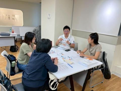 輝哥職涯諮詢工作室 - 一對多團體職涯諮詢