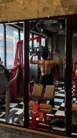 林劉坤銘 - 訓練一年半