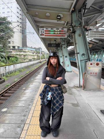 提供兒童美語教學方法服務的專家李姿妮