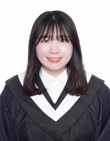 提供數學課本翰林服務的專家Cindy 