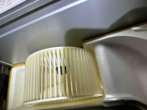 極度速冷冷凍空調工程 - 窗型冷氣清洗後