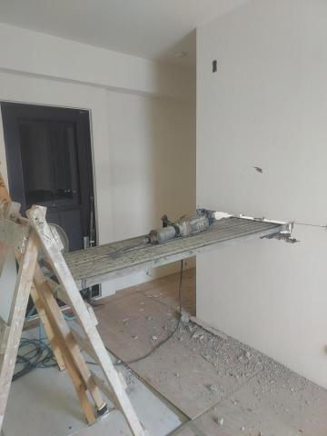 劉承宗 - 輕質水泥牆拆除工程