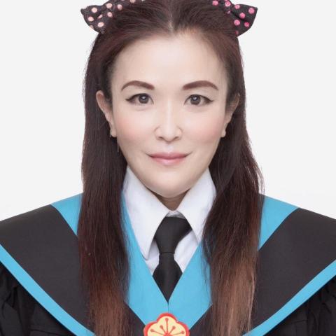 提供高雄衝浪教學服務的專家婷婷（特殊教育）雙國立研究所老師家教