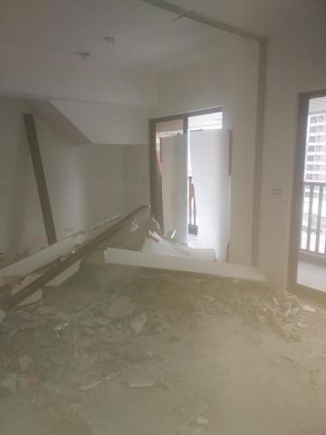 劉承宗 - 輕質水泥牆拆除工程