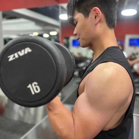 提供香香腐宅v服務的專家ay j