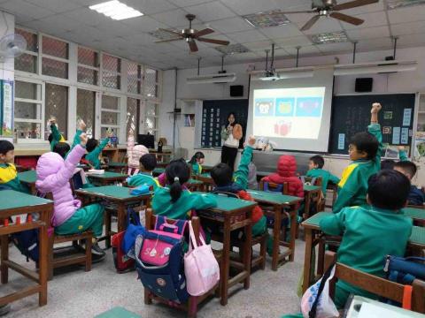 邱珮綺 - 班級輔導課程