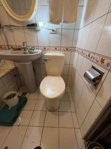 林宥瑩 - 馬桶安裝