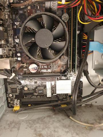 電腦維修 - 主機內部