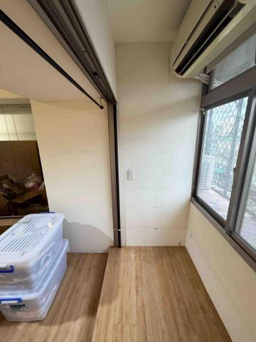 禾川拆除修繕團隊 - 壁紙拆除