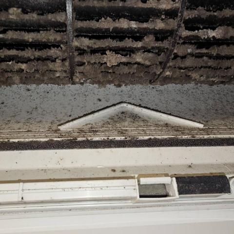 酷潔冷氣清洗 - 冷氣風鼓洗前(一般掛洗)