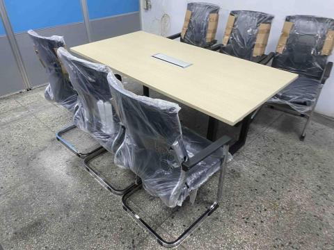 特居辦公家具 - 