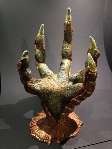 周鈺翔 - 水晶架製作