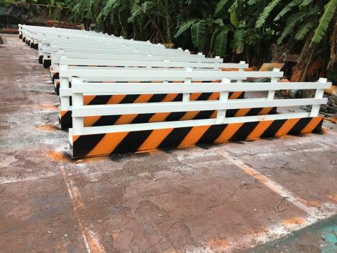 堡安工程 - 250型鋼護欄