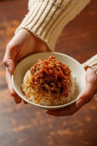 丹尼爾華森 - 丹森映像 - 客戶店家現場拍攝之產品形象照