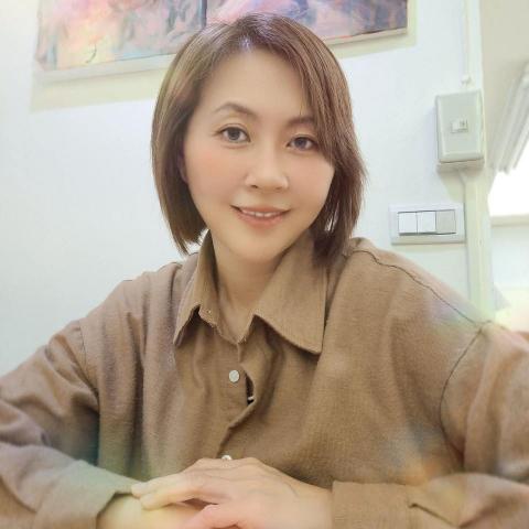 游老師 游老師
