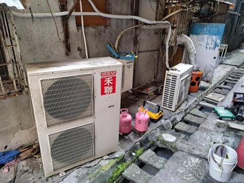 卓文勝 - 移機，和聯拆下換日立1對2